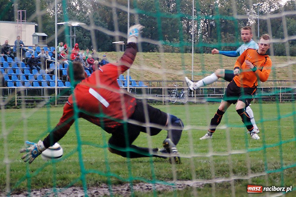 Zdjęcie w galerii na portalu naszraciborz.pl: Pięciopak Rogowa na Łąkowej wiadomości z regionu