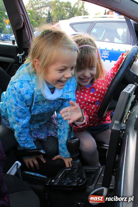 Zdjęcie w galerii na portalu naszraciborz.pl: Pikinik ekologiczny na placu Długosza wiadomości z regionu