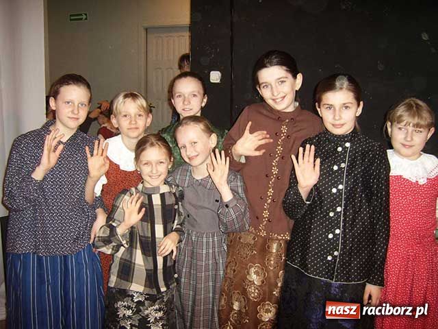 Zdjęcie w galerii na portalu naszraciborz.pl: Marzanna 2009 w RCK wiadomości z regionu