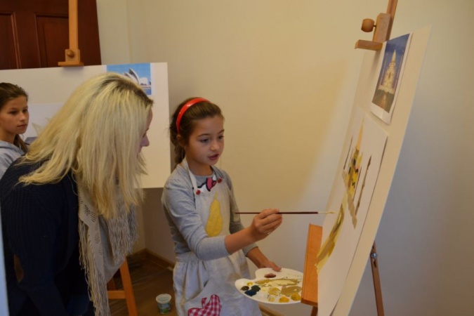 Zdjęcie w galerii na portalu naszraciborz.pl: Sławne budowle świata powstają na zamku wiadomości z regionu