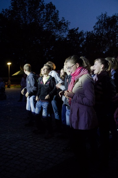 Zdjęcie w galerii na portalu naszraciborz.pl: Podnieście głowy, nabierzcie ducha wiadomości z regionu