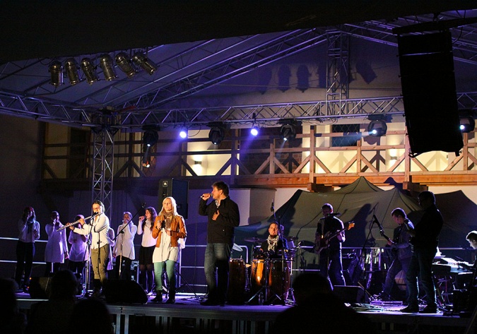 Zdjęcie w galerii na portalu naszraciborz.pl: Podnieście głowy, nabierzcie ducha wiadomości z regionu