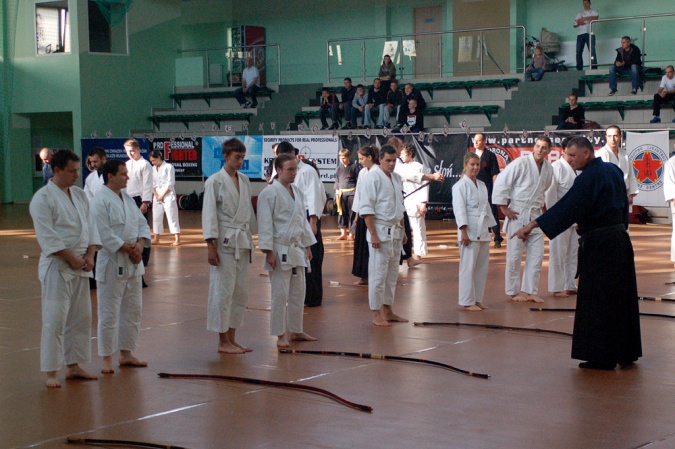 Zdjęcie w galerii na portalu naszraciborz.pl: Dziś pokazy sztuk walki w Arenie Rafako wiadomości z regionu