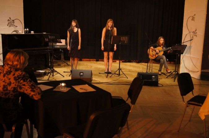 Zdjęcie w galerii na portalu naszraciborz.pl: Recital Ewy Musialik w RCK wiadomości z regionu