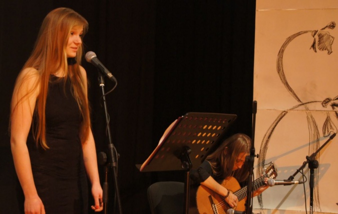 Zdjęcie w galerii na portalu naszraciborz.pl: Recital Ewy Musialik w RCK wiadomości z regionu