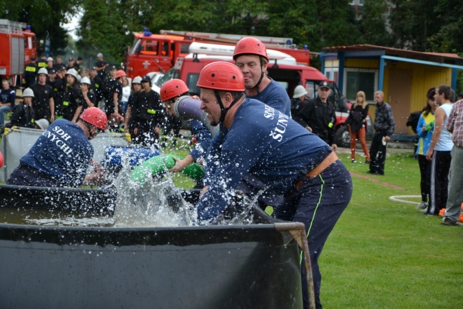 Zdjęcie w galerii na portalu naszraciborz.pl: Piękne Czeszki walczyły w Chałupkach wiadomości z regionu