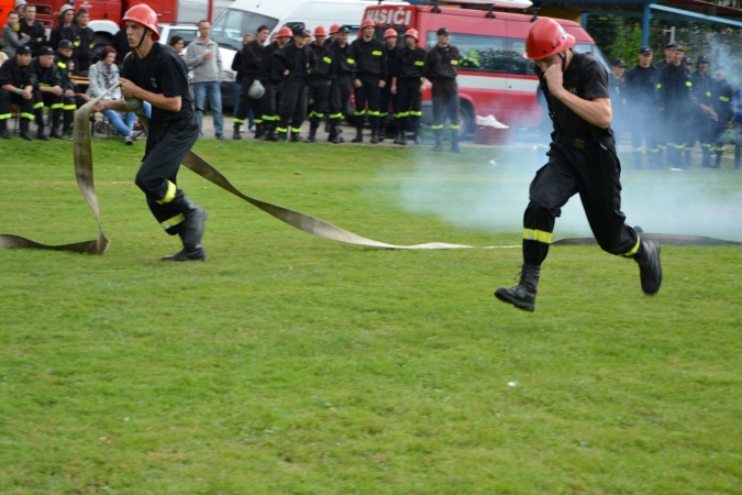 Zdjęcie w galerii na portalu naszraciborz.pl: Piękne Czeszki walczyły w Chałupkach wiadomości z regionu