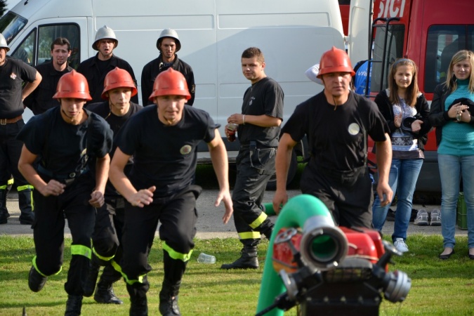 Zdjęcie w galerii na portalu naszraciborz.pl: Piękne Czeszki walczyły w Chałupkach wiadomości z regionu