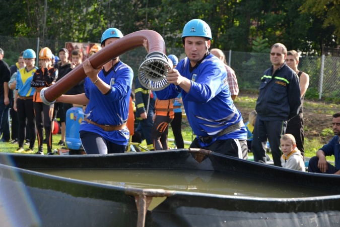Zdjęcie w galerii na portalu naszraciborz.pl: Piękne Czeszki walczyły w Chałupkach wiadomości z regionu