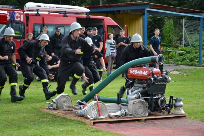 Zdjęcie w galerii na portalu naszraciborz.pl: Piękne Czeszki walczyły w Chałupkach wiadomości z regionu