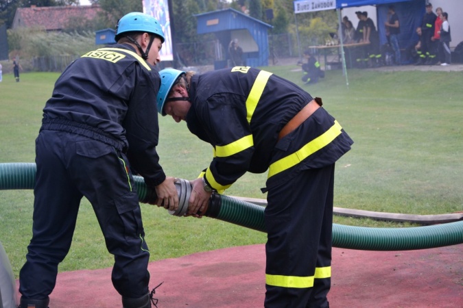 Zdjęcie w galerii na portalu naszraciborz.pl: Piękne Czeszki walczyły w Chałupkach wiadomości z regionu