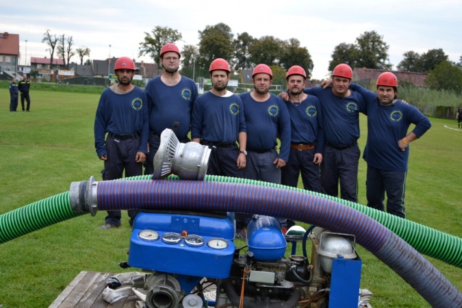 Zdjęcie w galerii na portalu naszraciborz.pl: Piękne Czeszki walczyły w Chałupkach wiadomości z regionu