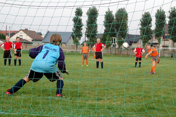 Zdjęcie w galerii na portalu naszraciborz.pl: Pietrowice lepsze od Studziennej wiadomości z regionu