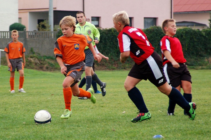 Zdjęcie w galerii na portalu naszraciborz.pl: Pietrowice lepsze od Studziennej wiadomości z regionu