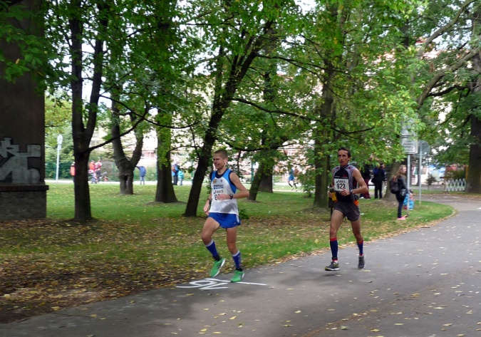 Zdjęcie w galerii na portalu naszraciborz.pl: Maratończyk z Pawłowa na podium w Ostrawie wiadomości z regionu