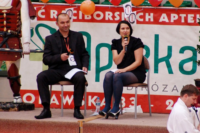 Zdjęcie w galerii na portalu naszraciborz.pl: Sztuki walki królowały w Arenie Rafako wiadomości z regionu