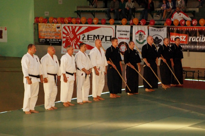 Zdjęcie w galerii na portalu naszraciborz.pl: Sztuki walki królowały w Arenie Rafako wiadomości z regionu