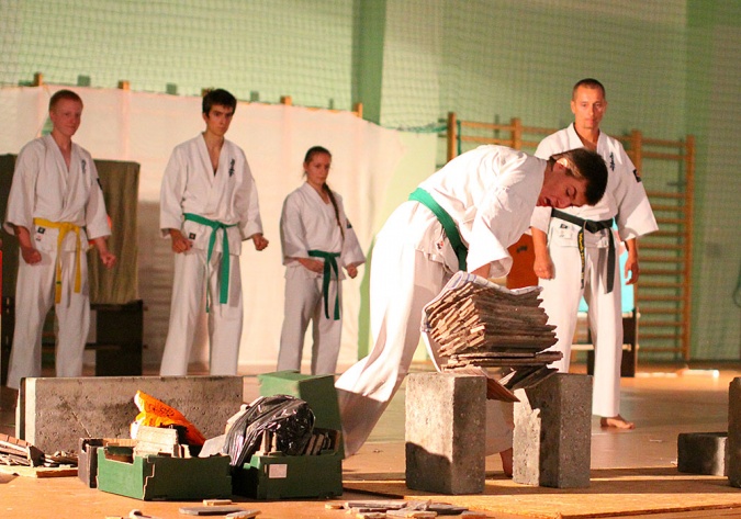 Zdjęcie w galerii na portalu naszraciborz.pl: Sztuki walki królowały w Arenie Rafako wiadomości z regionu