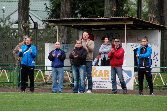 Zdjęcie w galerii na portalu naszraciborz.pl: Ikar pokonany przez Odrę wiadomości z regionu