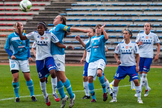 Zdjęcie w galerii na portalu naszraciborz.pl: Niebo zapłakało nad porażką Bydgoszczy wiadomości z regionu