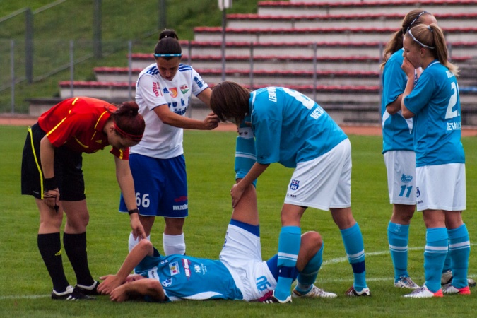 Zdjęcie w galerii na portalu naszraciborz.pl: Niebo zapłakało nad porażką Bydgoszczy wiadomości z regionu