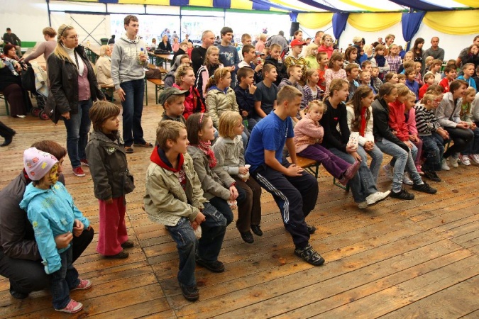 Zdjęcie w galerii na portalu naszraciborz.pl: Słońce wyszło dla rodzin zastępczych wiadomości z regionu