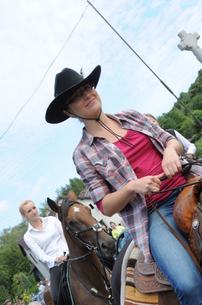 Zdjęcie w galerii na portalu naszraciborz.pl: W Raszczycach dożynkami powitali jesień wiadomości z regionu