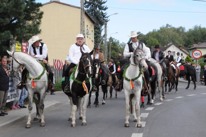 Zdjęcie w galerii na portalu naszraciborz.pl: W Raszczycach dożynkami powitali jesień wiadomości z regionu