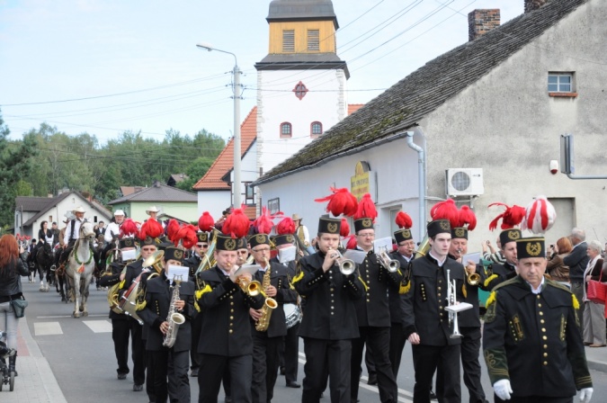 Zdjęcie w galerii na portalu naszraciborz.pl: W Raszczycach dożynkami powitali jesień wiadomości z regionu