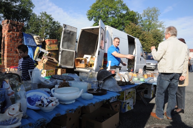 Zdjęcie w galerii na portalu naszraciborz.pl: Rekordowy jarmark na granicy wiadomości z regionu