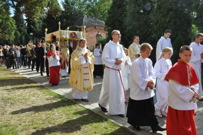 Zdjęcie w galerii na portalu naszraciborz.pl: Brzeski odpust z ojcem duchownym wiadomości z regionu