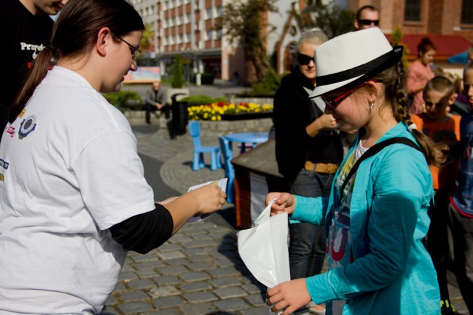 Zdjęcie w galerii na portalu naszraciborz.pl: Zerwijmy łańcuchy. Bądź bratem - nie katem! wiadomości z regionu