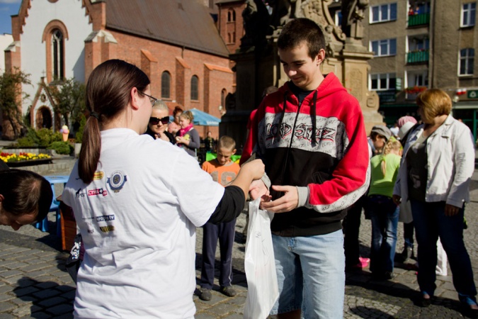 Zdjęcie w galerii na portalu naszraciborz.pl: Zerwijmy łańcuchy. Bądź bratem - nie katem! wiadomości z regionu