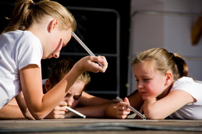 Zdjęcie w galerii na portalu naszraciborz.pl: Wernisaż na zamku - sławne budowle świata wiadomości z regionu