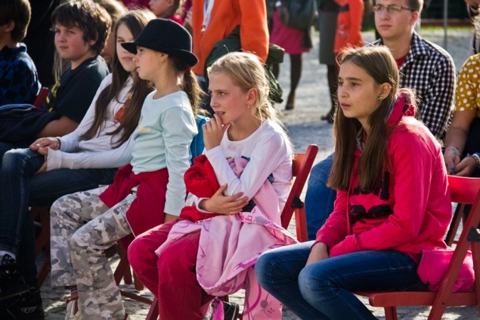 Zdjęcie w galerii na portalu naszraciborz.pl: Wernisaż na zamku - sławne budowle świata wiadomości z regionu