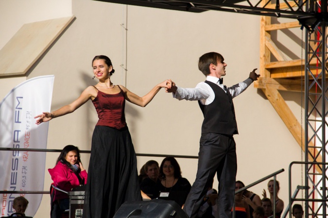 Zdjęcie w galerii na portalu naszraciborz.pl: Wernisaż na zamku - sławne budowle świata wiadomości z regionu