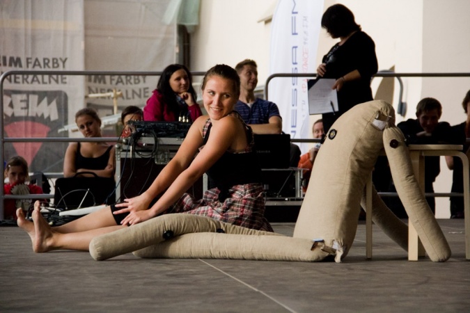 Zdjęcie w galerii na portalu naszraciborz.pl: Wernisaż na zamku - sławne budowle świata wiadomości z regionu