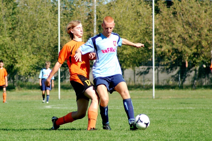 Zdjęcie w galerii na portalu naszraciborz.pl: Nieudana pogoń bramkarza Rafako wiadomości z regionu