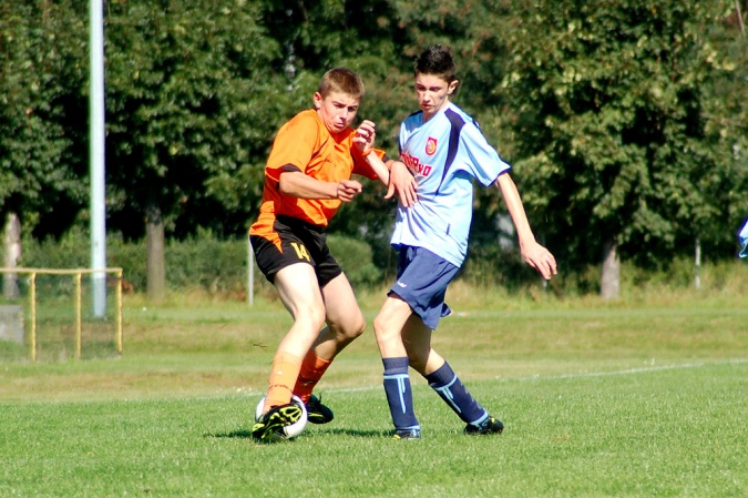 Zdjęcie w galerii na portalu naszraciborz.pl: Nieudana pogoń bramkarza Rafako wiadomości z regionu