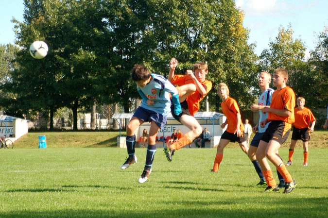 Zdjęcie w galerii na portalu naszraciborz.pl: Nieudana pogoń bramkarza Rafako wiadomości z regionu