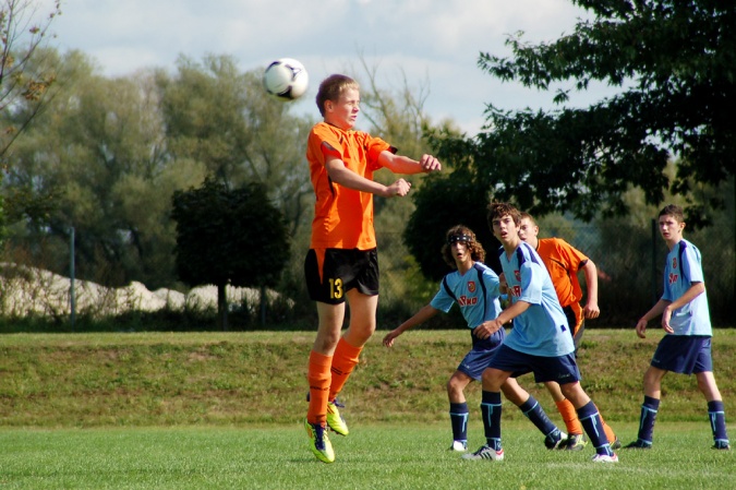 Zdjęcie w galerii na portalu naszraciborz.pl: Nieudana pogoń bramkarza Rafako wiadomości z regionu