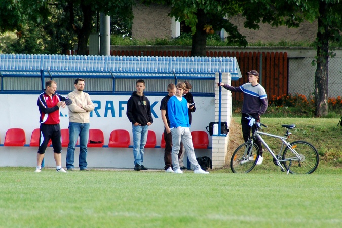 Zdjęcie w galerii na portalu naszraciborz.pl: Nieudana pogoń bramkarza Rafako wiadomości z regionu