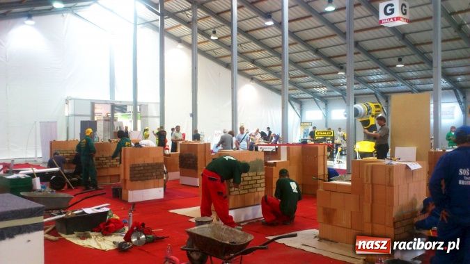 Zdjęcie w galerii na portalu naszraciborz.pl: Uczniowie Budowlanki wicemistrzami w Czechach wiadomości z regionu