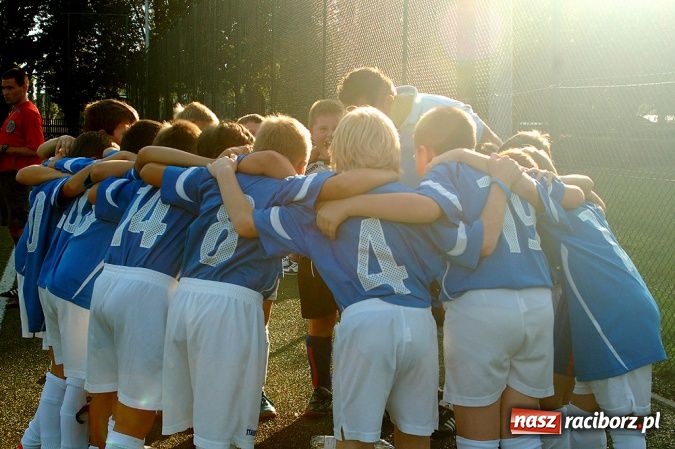 Zdjęcie w galerii na portalu naszraciborz.pl: Młodzi Unici pokazali klasę wiadomości z regionu