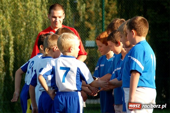Zdjęcie w galerii na portalu naszraciborz.pl: Młodzi Unici pokazali klasę wiadomości z regionu