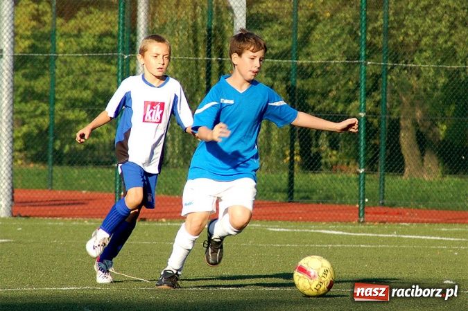 Zdjęcie w galerii na portalu naszraciborz.pl: Młodzi Unici pokazali klasę wiadomości z regionu