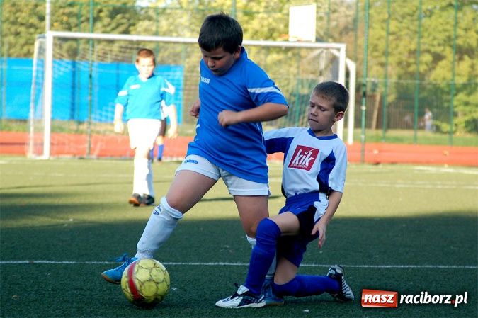 Zdjęcie w galerii na portalu naszraciborz.pl: Młodzi Unici pokazali klasę wiadomości z regionu
