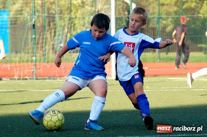 Zdjęcie w galerii na portalu naszraciborz.pl: Młodzi Unici pokazali klasę wiadomości z regionu