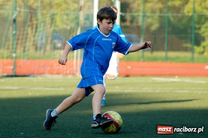 Zdjęcie w galerii na portalu naszraciborz.pl: Młodzi Unici pokazali klasę wiadomości z regionu