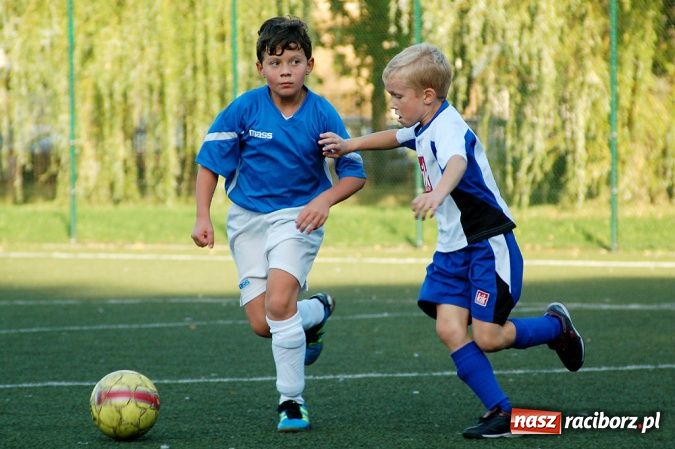 Zdjęcie w galerii na portalu naszraciborz.pl: Młodzi Unici pokazali klasę wiadomości z regionu